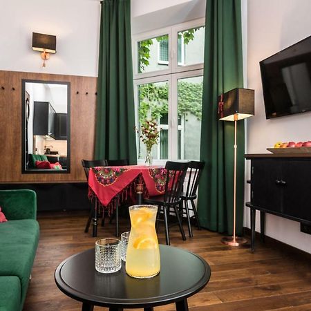Wooden Horse - New Apartment - Old Town كراكوفيا المظهر الخارجي الصورة